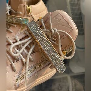 Giuseppe Zanotti Beige Crystal Strap High-Top Sneakers – Size 9